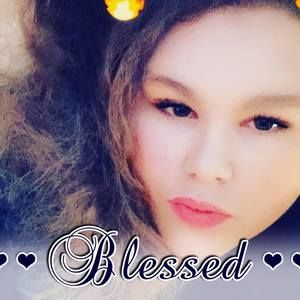 Meet your Posher, Kaylie